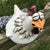 ChickenPal™ | Geef uw tuin een speels tintje met een kippenhekdecor!